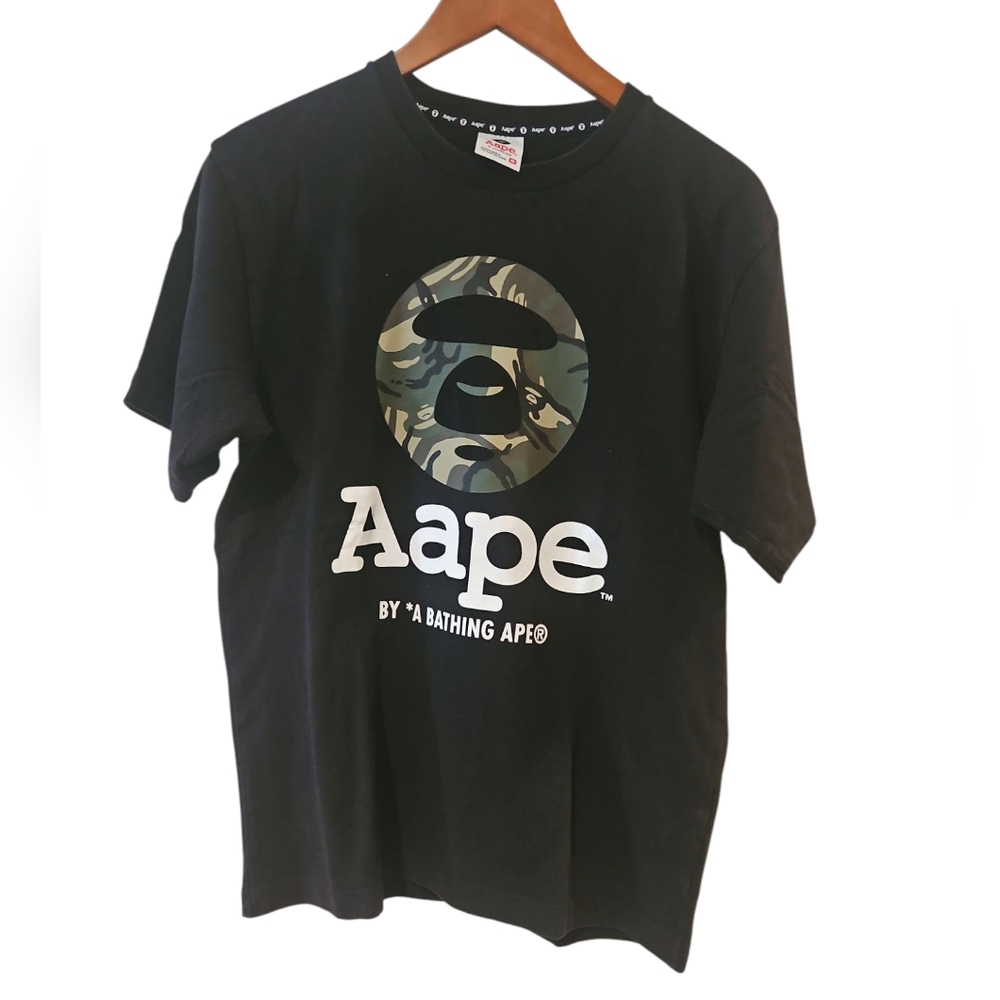 A BATHING APE  Black T-Shirt AAPE  Size MEDIUM